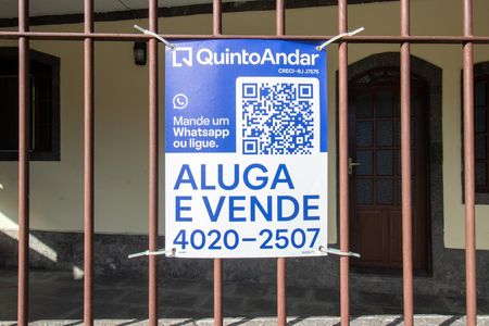 Casa para alugar com 260m², 3 quartos e 2 vagas Casa para alugar com 260m², 3 quartos e 2 vagasPlaca