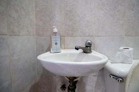 Casa para alugar com 260m², 3 quartos e 2 vagas Casa para alugar com 260m², 3 quartos e 2 vagasBanheiro de serviço