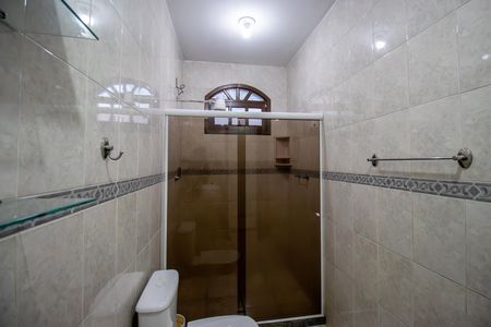 Casa para alugar com 260m², 3 quartos e 2 vagas Casa para alugar com 260m², 3 quartos e 2 vagasBanheiro
