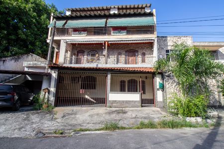 Casa para alugar com 260m², 3 quartos e 2 vagas Casa para alugar com 260m², 3 quartos e 2 vagasFachada