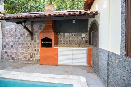 Casa para alugar com 260m², 3 quartos e 2 vagas Casa para alugar com 260m², 3 quartos e 2 vagasChurrasqueira