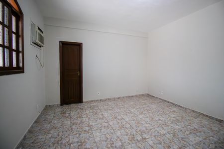 Casa para alugar com 260m², 3 quartos e 2 vagas Casa para alugar com 260m², 3 quartos e 2 vagasSuíte
