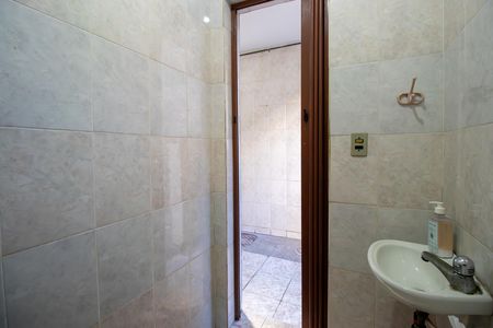 Casa para alugar com 260m², 3 quartos e 2 vagas Casa para alugar com 260m², 3 quartos e 2 vagasBanheiro de serviço