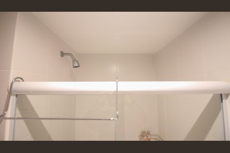Banheiro de apartamento à venda com 2 quartos, 77m² em Vila Prudente, São Paulo