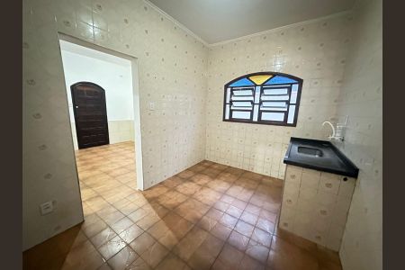Casa para alugar com 70m², 2 quartos e 2 vagas