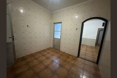 Casa para alugar com 70m², 2 quartos e 2 vagas