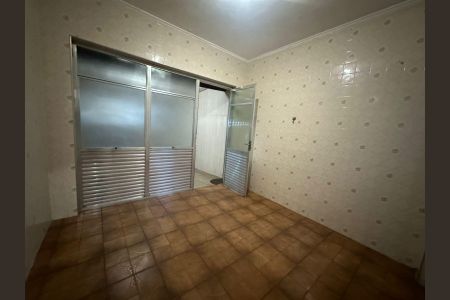 Casa para alugar com 70m², 2 quartos e 2 vagas