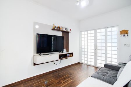 Sala de casa à venda com 2 quartos, 250m² em Jardim Flor da Montanha, Guarulhos