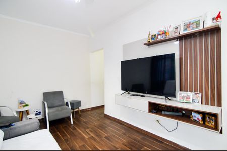 Casa à venda com 250m², 2 quartos e 2 vagasSala