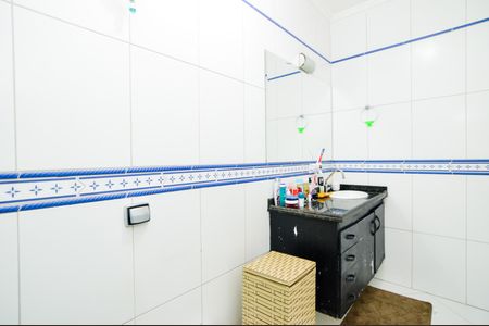 Casa à venda com 250m², 2 quartos e 2 vagasBanheiro