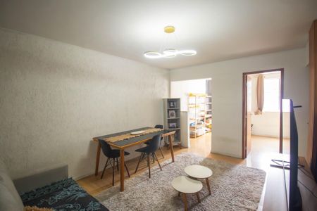Sala de apartamento para alugar com 2 quartos, 70m² em Sete Pontes, São Gonçalo