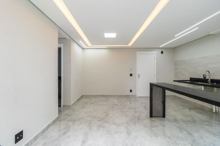 Sala de apartamento para alugar com 2 quartos, 55m² em Jardim Maria Helena, Barueri