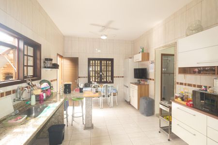 Casa para alugar com 155m², 3 quartos e 1 vaga Casa para alugar com 155m², 3 quartos e 1 vagaCozinha