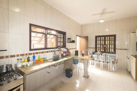 Casa para alugar com 155m², 3 quartos e 1 vaga Casa para alugar com 155m², 3 quartos e 1 vagaCozinha