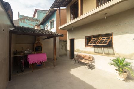 Casa para alugar com 155m², 3 quartos e 1 vaga Casa para alugar com 155m², 3 quartos e 1 vagaQuintal