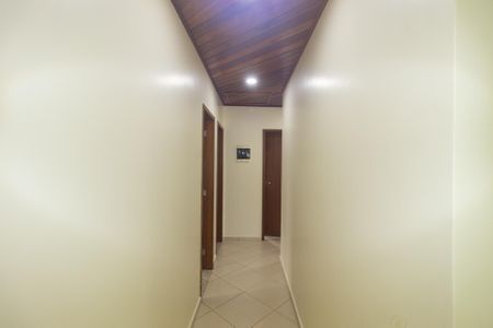 Casa para alugar com 155m², 3 quartos e 1 vaga Casa para alugar com 155m², 3 quartos e 1 vagaCorredor
