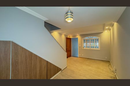 Sala de casa para alugar com 3 quartos, 115m² em Jardim Monte Azul, São Paulo