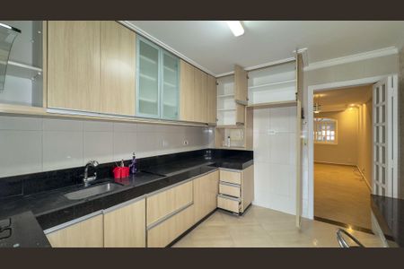 Casa para alugar com 115m², 3 quartos e 1 vagaCozinha
