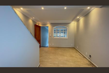 Casa para alugar com 115m², 3 quartos e 1 vagaSala