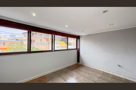 Casa para alugar com 115m², 3 quartos e 1 vagaSacada