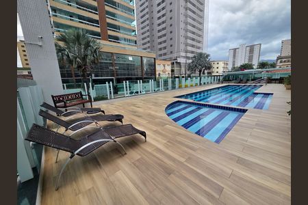 Apartamento para alugar com 116m², 3 quartos e 2 vagas Apartamento para alugar com 116m², 3 quartos e 2 vagasÁrea comum - Piscina