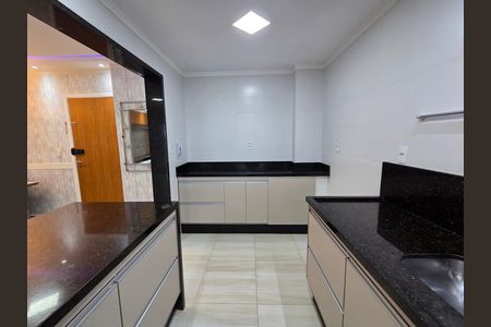 Apartamento para alugar com 116m², 3 quartos e 2 vagas Apartamento para alugar com 116m², 3 quartos e 2 vagasCozinha