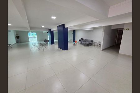 Apartamento para alugar com 116m², 3 quartos e 2 vagas Apartamento para alugar com 116m², 3 quartos e 2 vagasÁrea comum - Salão de festas