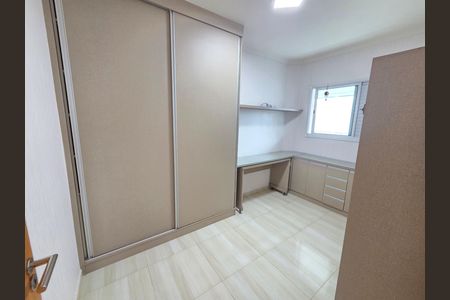 Apartamento para alugar com 116m², 3 quartos e 2 vagas Apartamento para alugar com 116m², 3 quartos e 2 vagasQuarto 3