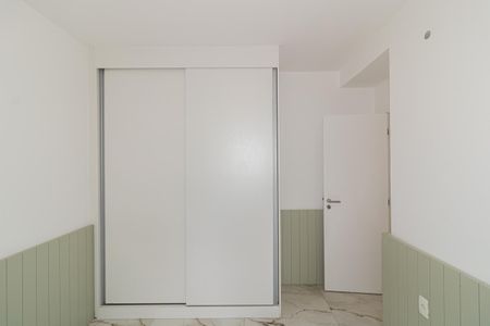 Apartamento para alugar com 161m², 4 quartos e 3 vagas Apartamento para alugar com 161m², 4 quartos e 3 vagasQuarto 3