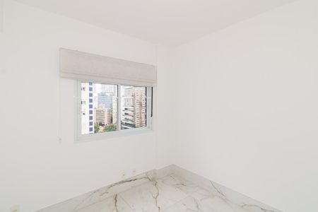 Apartamento para alugar com 161m², 4 quartos e 3 vagas Apartamento para alugar com 161m², 4 quartos e 3 vagasQuarto Suíte 2