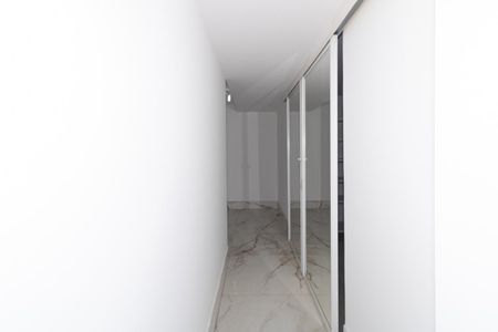 Apartamento para alugar com 161m², 4 quartos e 3 vagas Apartamento para alugar com 161m², 4 quartos e 3 vagasQuarto Suíte 1
