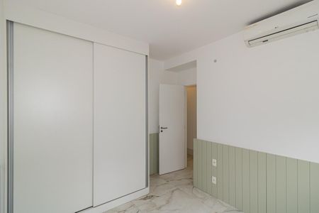 Apartamento para alugar com 161m², 4 quartos e 3 vagas Apartamento para alugar com 161m², 4 quartos e 3 vagasQuarto 3