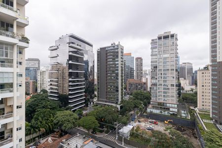 Apartamento para alugar com 161m², 4 quartos e 3 vagas Apartamento para alugar com 161m², 4 quartos e 3 vagasVista da Varanda