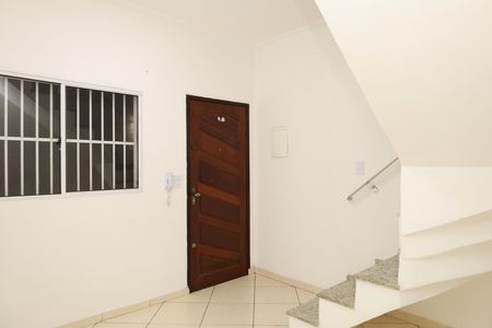 Sala de casa de condomínio para alugar com 2 quartos, 45m² em Parada Xv de Novembro, São Paulo