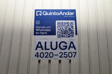 Casa de condomínio para alugar com 45m², 2 quartos e 1 vagaPlaca instalada no portão do condomínio - Código da placa: MURN-79