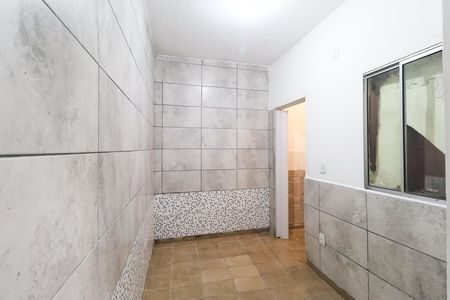 Casa para alugar com 90m², 2 quartos e sem vaga