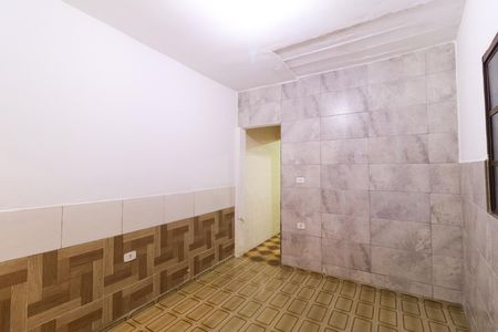 Casa para alugar com 90m², 2 quartos e sem vaga