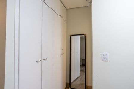 Apartamento à venda com 130m², 3 quartos e 2 vagas Apartamento à venda com 130m², 3 quartos e 2 vagasQuarto 2 - Suite