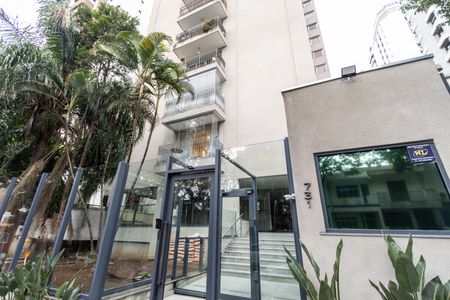 Apartamento à venda com 130m², 3 quartos e 2 vagas Apartamento à venda com 130m², 3 quartos e 2 vagasFachada do Condomínio
