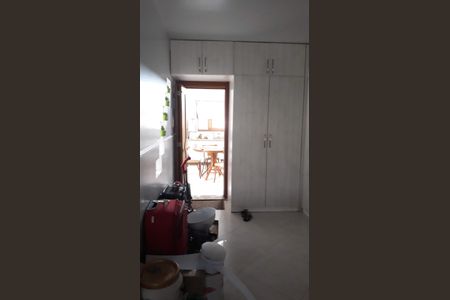 Casa de condomínio para alugar com 191m², 3 quartos e 2 vagas