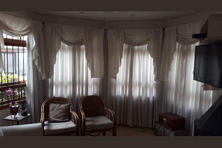 Casa de condomínio para alugar com 191m², 3 quartos e 2 vagas
