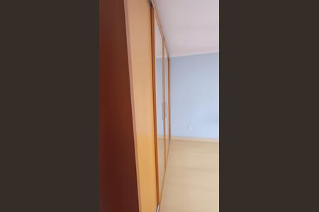Casa de condomínio para alugar com 191m², 3 quartos e 2 vagas