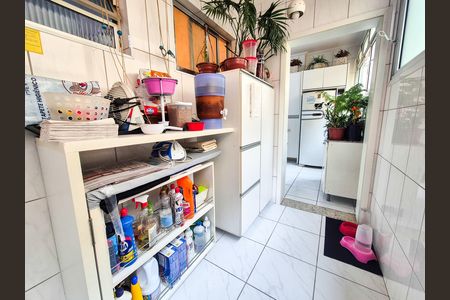 Apartamento à venda com 157m², 3 quartos e 1 vaga Apartamento à venda com 157m², 3 quartos e 1 vagaLavanderia