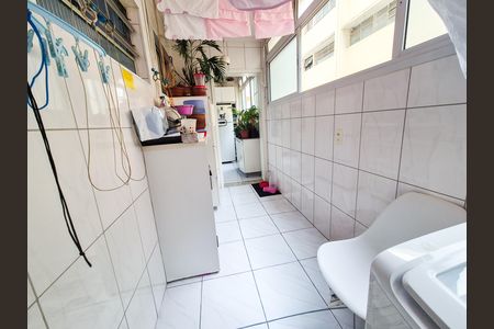 Apartamento à venda com 157m², 3 quartos e 1 vaga Apartamento à venda com 157m², 3 quartos e 1 vagaLavanderia