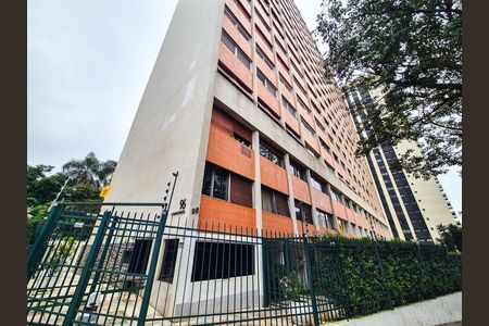 Apartamento à venda com 157m², 3 quartos e 1 vaga Apartamento à venda com 157m², 3 quartos e 1 vagaFachada do Prédio