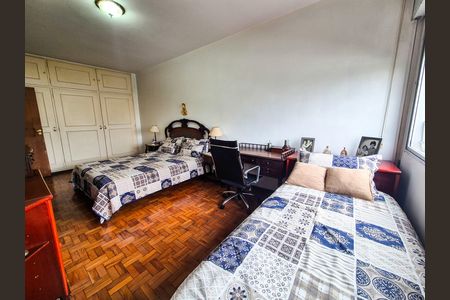 Quarto 1 de apartamento à venda com 3 quartos, 157m² em Higienópolis, São Paulo