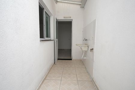 Apartamento à venda com 65m², 2 quartos e 1 vagaÁrea de Serviço