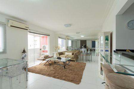 Apartamento para alugar com 104m², 2 quartos e 2 vagas Apartamento para alugar com 104m², 2 quartos e 2 vagasSala
