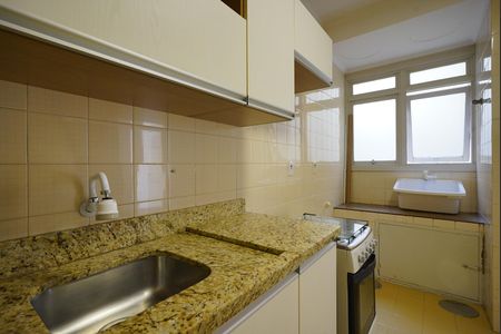 Apartamento à venda com 57m², 2 quartos e 1 vaga Apartamento à venda com 57m², 2 quartos e 1 vagaCozinha
