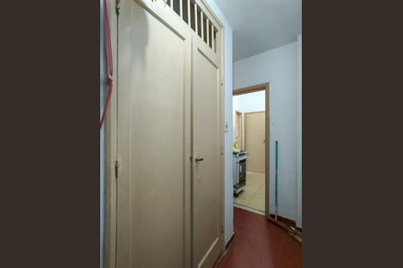 Apartamento à venda com 61m², 1 quarto e sem vaga Apartamento à venda com 61m², 1 quarto e sem vagaBanheiro de serviço